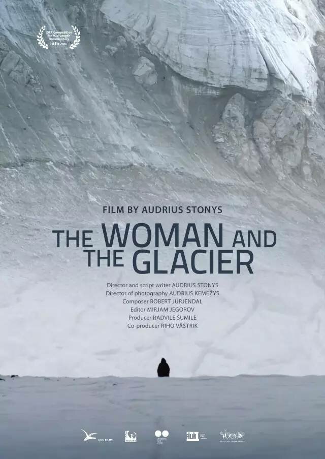 Женщина и ледник (2016) постер